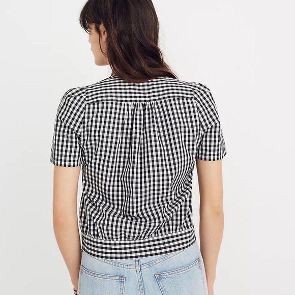 ‼️ NAME YOUR PRICE /// DONATING THU 5/11 ‼️
 Madewell Short-Sleeve Wrap Top - Picture 4 of 6